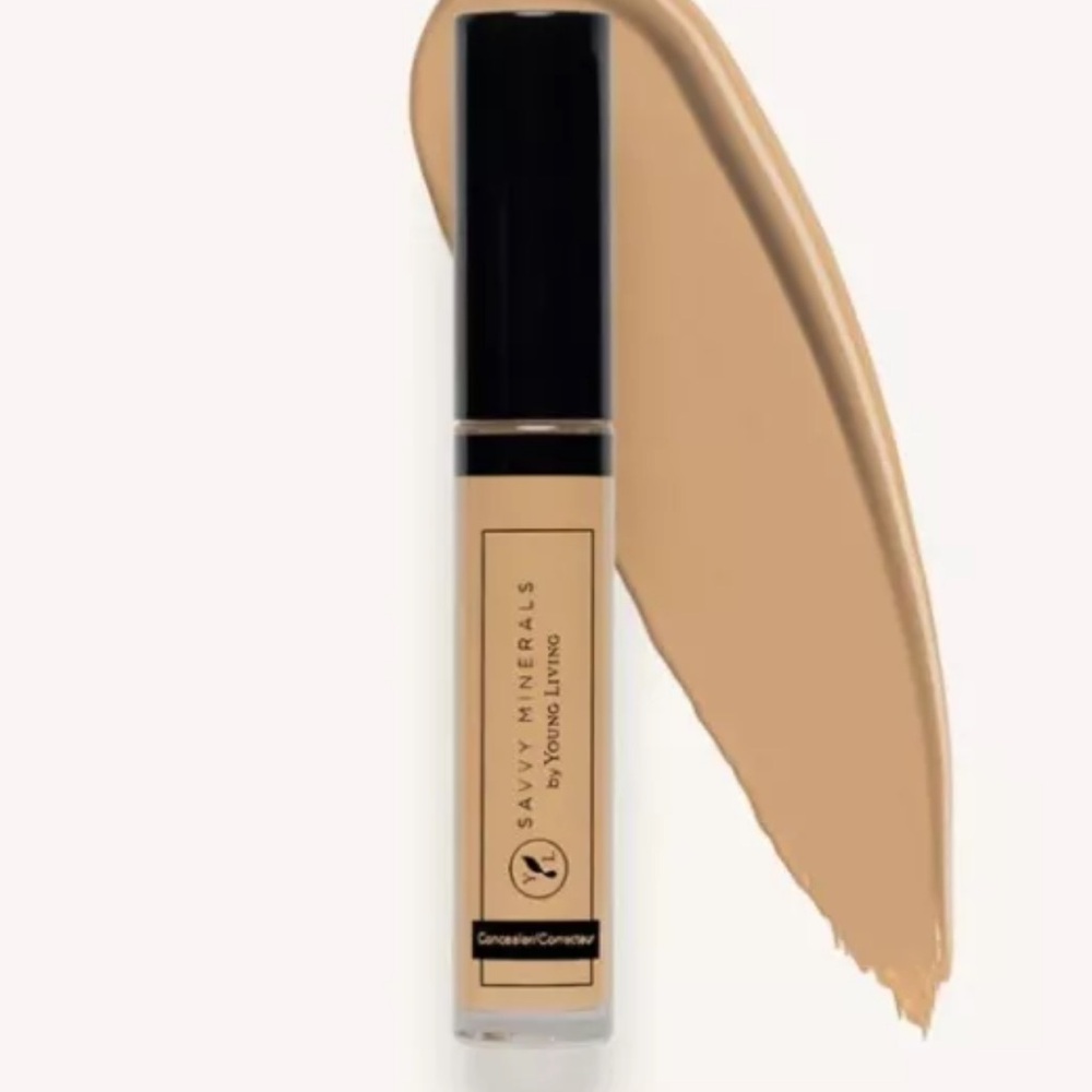- medium 1 SAVVY MINERALS BY YOUNG LIVING LIQUID CONCEALER